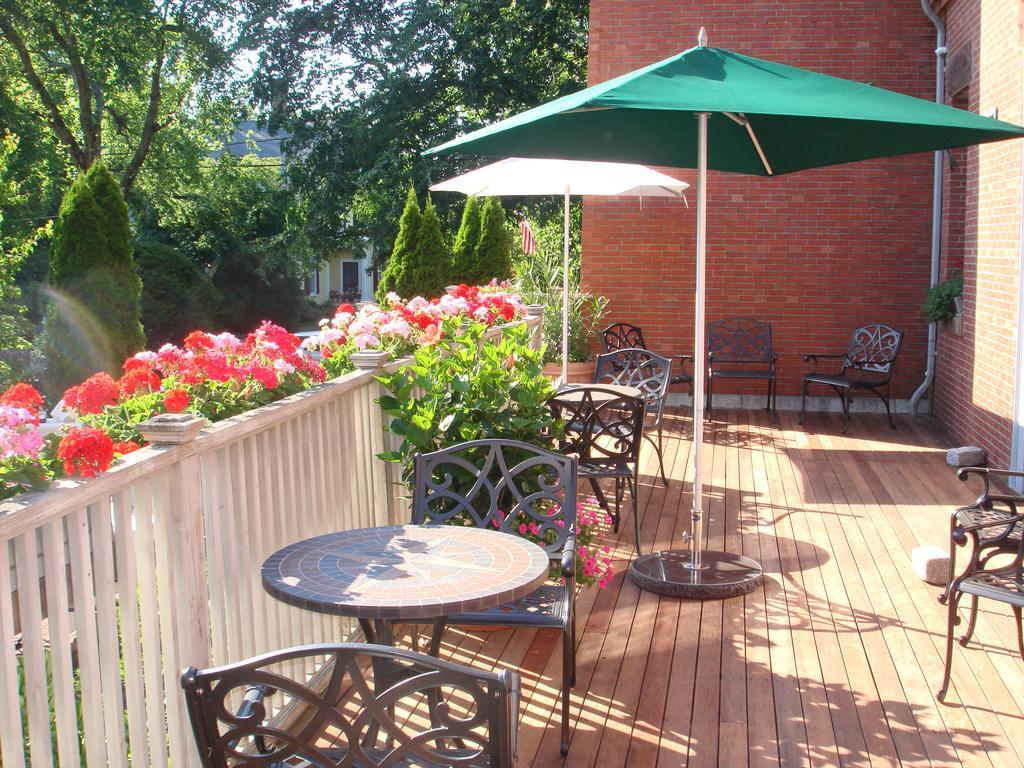 Belfry Inn And Bistro Sandwich Zewnętrze zdjęcie